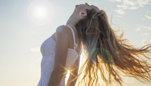 Los 20 consejos definitivos para cuidar el cabello en verano